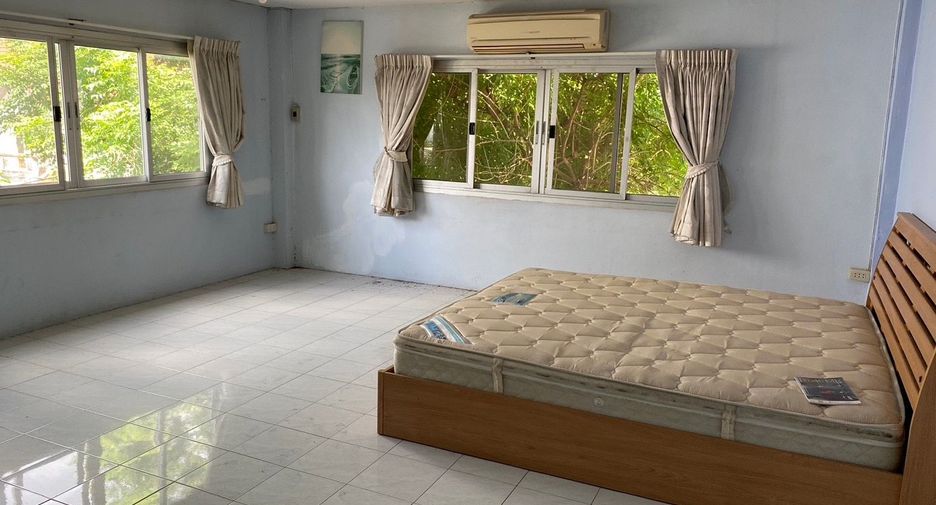 For sale 10 bed retail Space in Bang Kruai, Nonthaburi