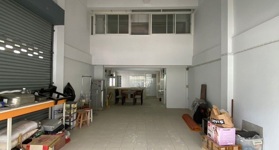 For sale 10 bed retail Space in Bang Kruai, Nonthaburi