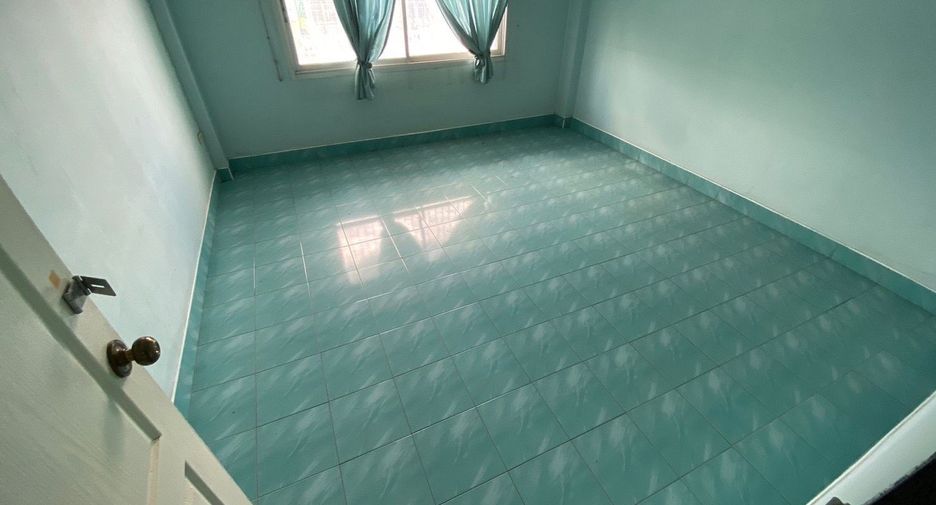 For sale 10 bed retail Space in Bang Kruai, Nonthaburi