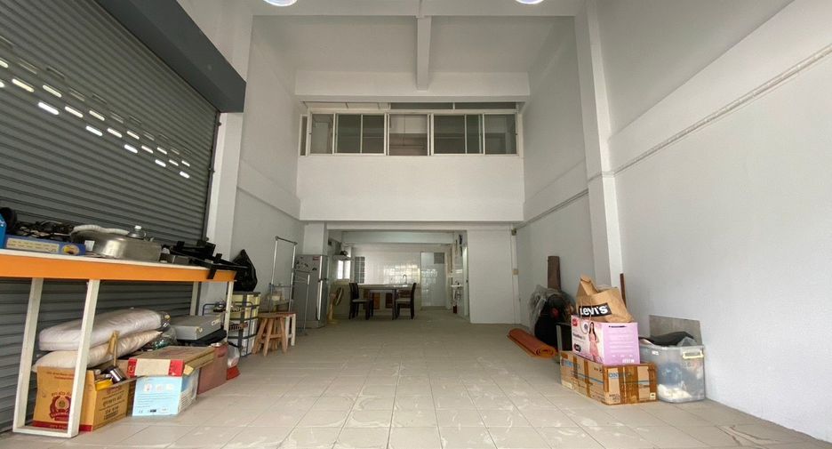 For sale 10 bed retail Space in Bang Kruai, Nonthaburi