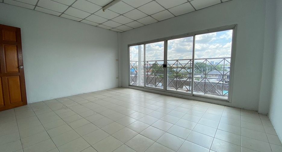 For sale 10 bed retail Space in Bang Kruai, Nonthaburi