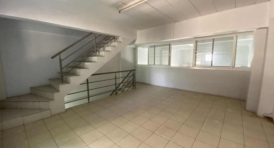 For sale 10 bed retail Space in Bang Kruai, Nonthaburi
