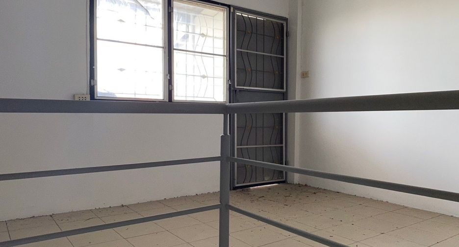 For sale 10 bed retail Space in Bang Kruai, Nonthaburi