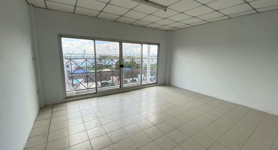 For sale 10 bed retail Space in Bang Kruai, Nonthaburi