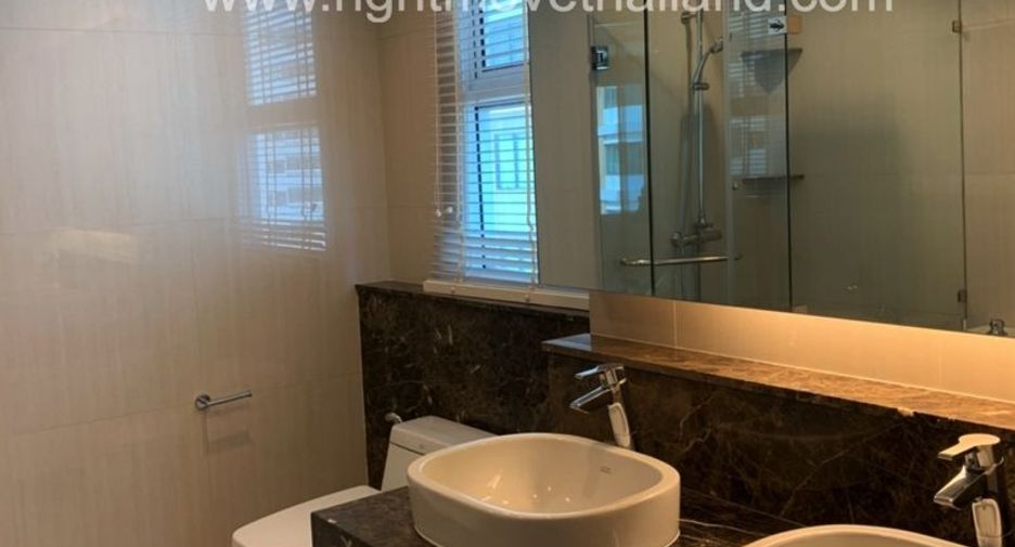 Wohnung zur Miete und zum Kauf mit 4 Zimmer in Khlong Toei, Bangkok
