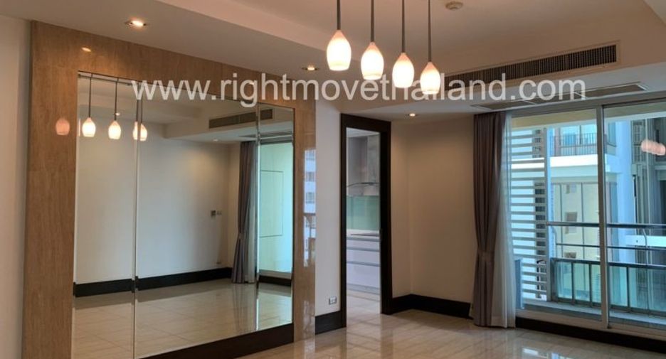 Wohnung zur Miete und zum Kauf mit 4 Zimmer in Khlong Toei, Bangkok