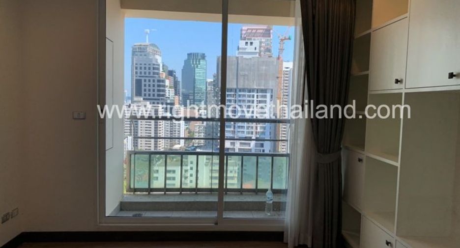 Wohnung zur Miete und zum Kauf mit 4 Zimmer in Khlong Toei, Bangkok