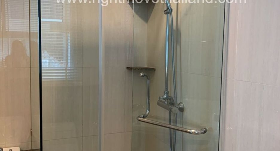 Wohnung zur Miete und zum Kauf mit 4 Zimmer in Khlong Toei, Bangkok