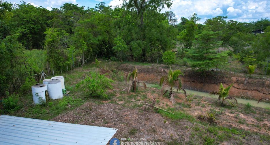 Hotel en venta de 17 habitaciones en Mueang Sa Kaeo, Sa Kaeo