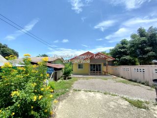 For sale 2 bedrooms house in Mueang Phetchaburi, Phetchaburi