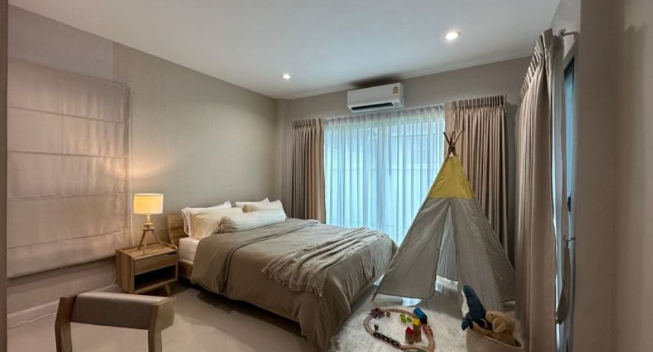 For rent 3 bed house in Si Racha, Chonburi
