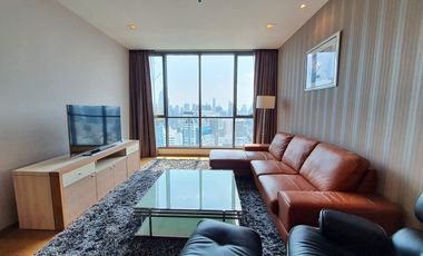 For rent 3 bedrooms condo in Khlong Toei, Bangkok