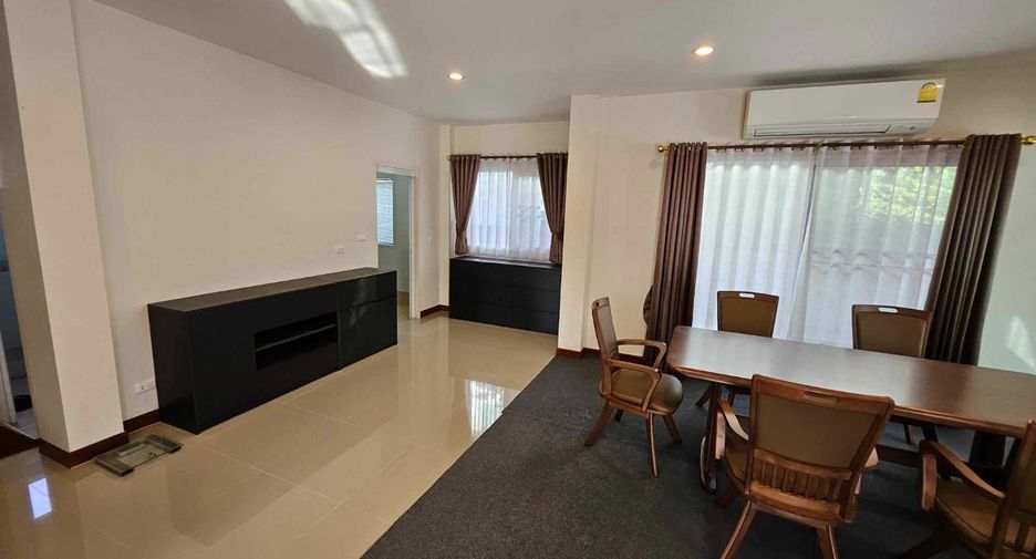 For rent 3 bed house in San Kamphaeng, Chiang Mai