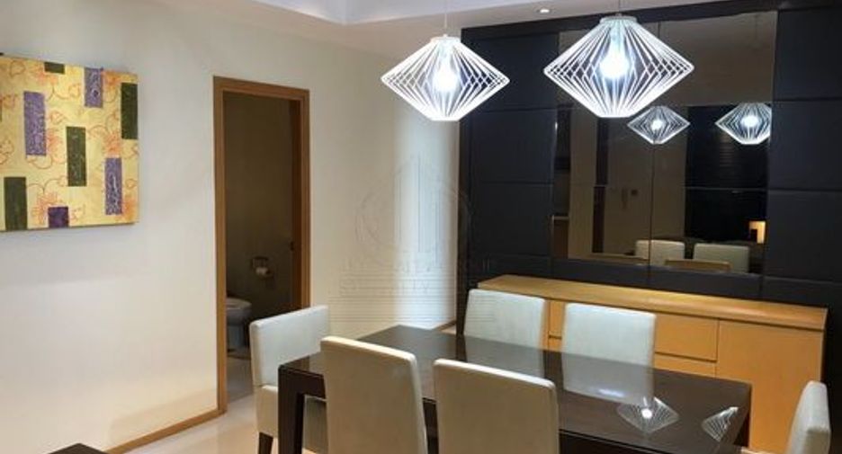 For rent 2 bedrooms condo in Khlong Toei, Bangkok
