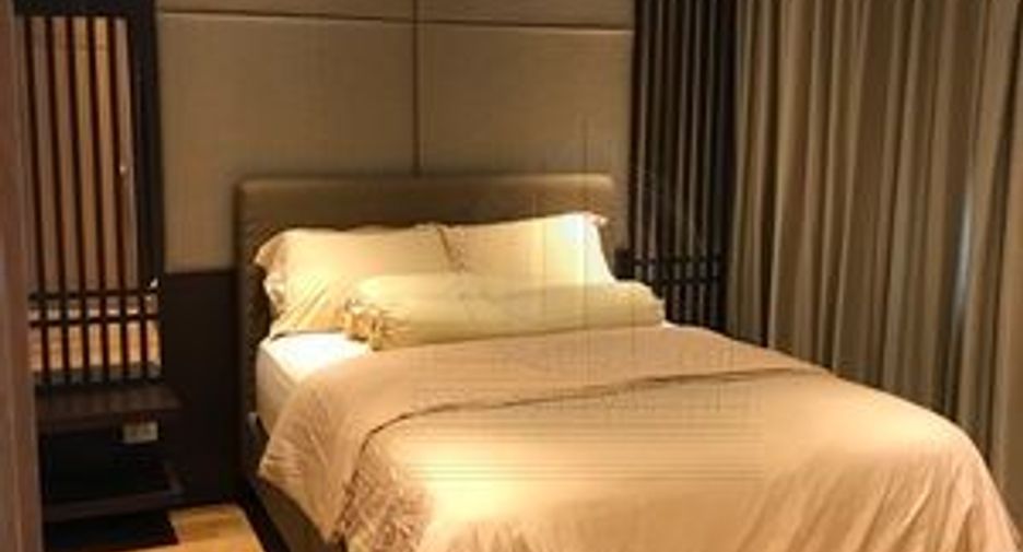 For rent 2 bedrooms condo in Khlong Toei, Bangkok