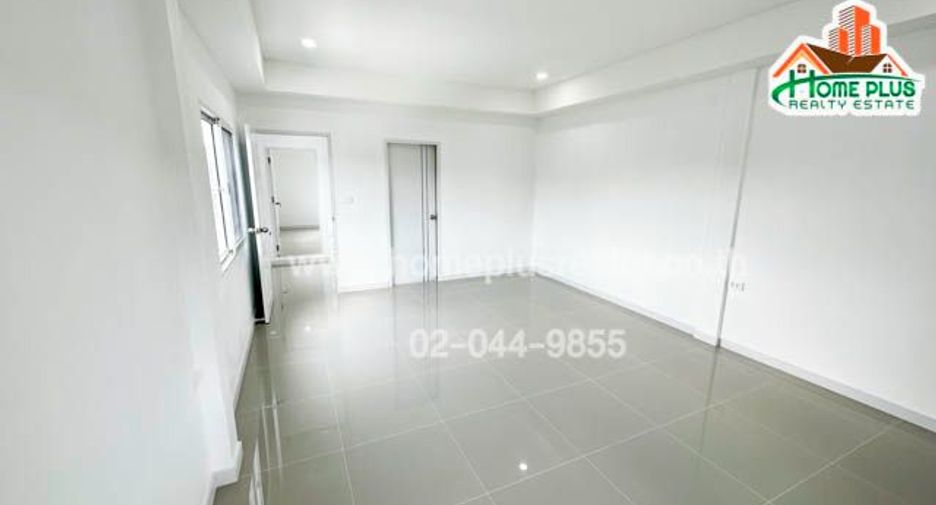 For sale 2 bedrooms townhouse in Pak Kret, Nonthaburi