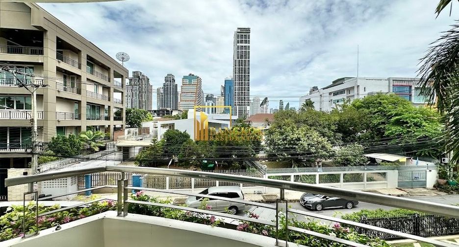 Apartment zur Miete mit 3 Zimmer in Watthana, Bangkok