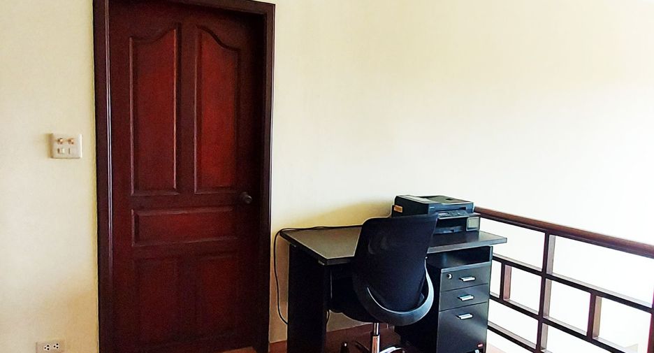 For sale 4 bed villa in Klaeng, Rayong