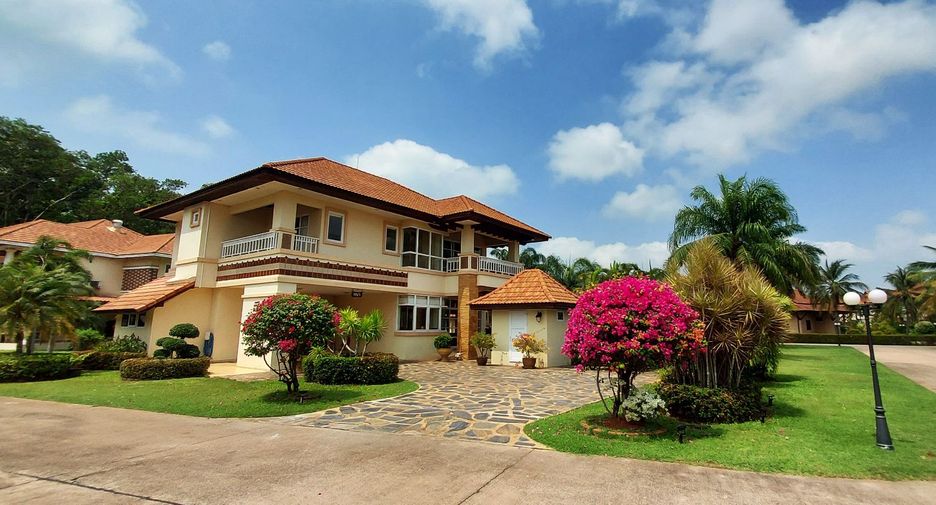 For sale 4 bed villa in Klaeng, Rayong