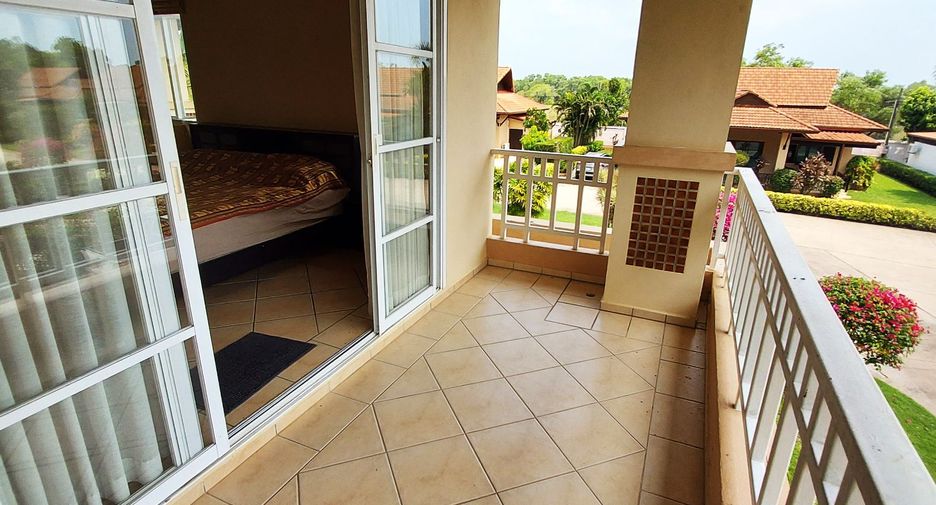 For sale 4 bed villa in Klaeng, Rayong