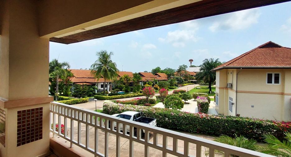 For sale 4 bed villa in Klaeng, Rayong