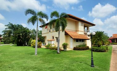 Villa zum Kauf mit 4 Zimmer in Klaeng, Rayong