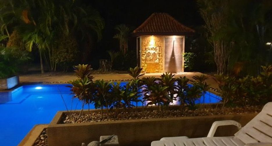 For sale 4 bed villa in Klaeng, Rayong