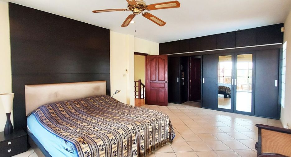 For sale 4 bed villa in Klaeng, Rayong