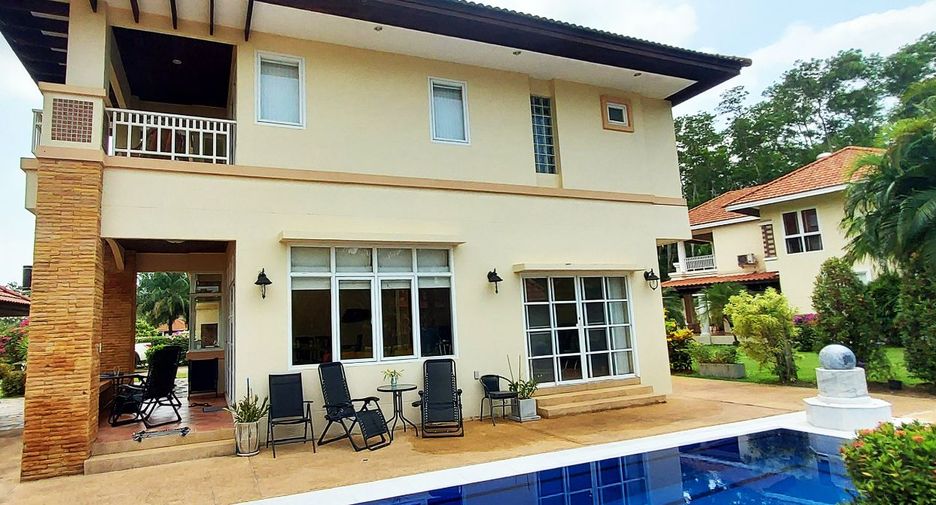 For sale 4 bed villa in Klaeng, Rayong