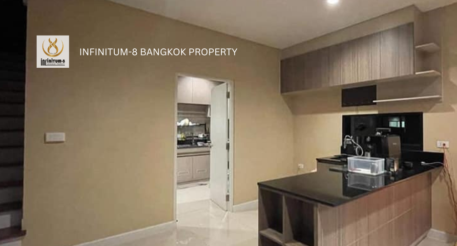 Casa en alquiler de 4 habitaciones en Bang Phli, Samut Prakan