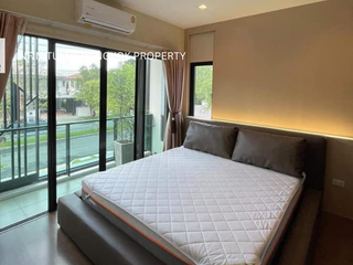 For rent 4 bedrooms house in Bang Phli, Samut Prakan
