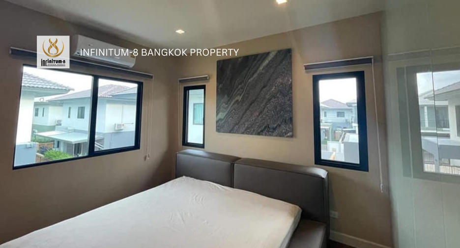 Casa en alquiler de 4 habitaciones en Bang Phli, Samut Prakan
