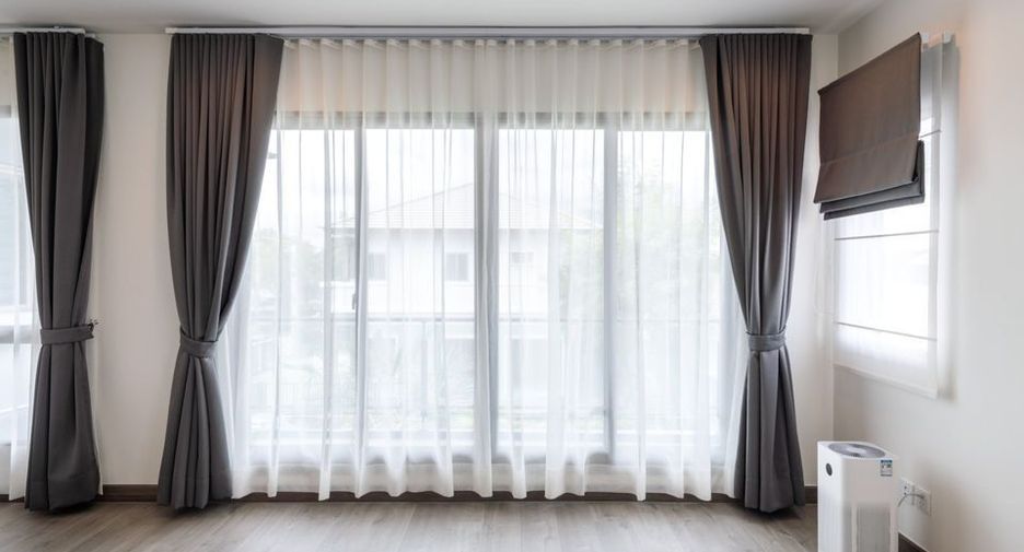For sale 4 bedrooms house in Saphan Sung, Bangkok