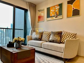 À louer 2 chambres condo à Pathum Wan, Bangkok