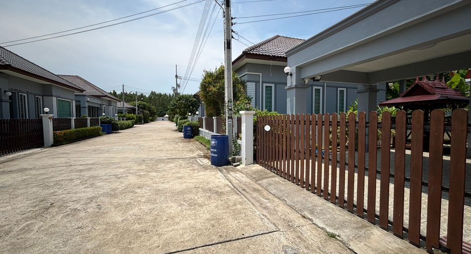 Haus zur Miete mit 3 Zimmer in Mueang Rayong, Rayong