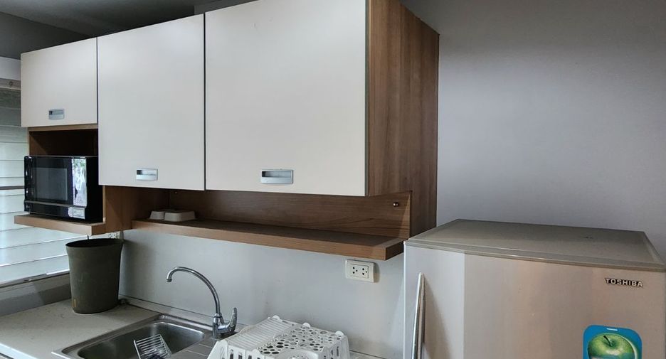 Продажа 1 кровать кондо в Сатхон, Бангкок