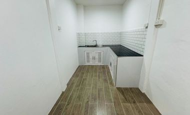 Продажа 3 спальни таунхаус в Khlong Luang, Патумтани