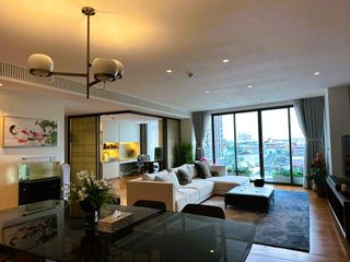 For sale 3 bed condo in Watthana, Bangkok