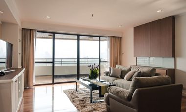 Wohnung zur Miete mit 3 Zimmer in Khlong Toei, Bangkok