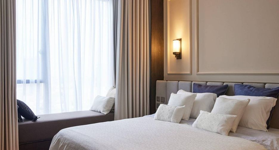 For rent 2 bedrooms condo in Khlong Toei, Bangkok