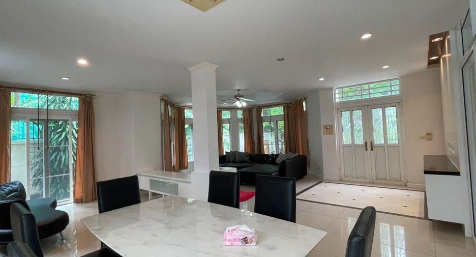 Haus zur Miete mit 3 Zimmer in Bueng Kum, Bangkok