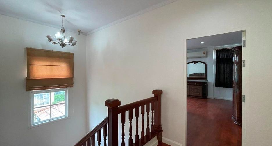Haus zur Miete mit 3 Zimmer in Bueng Kum, Bangkok