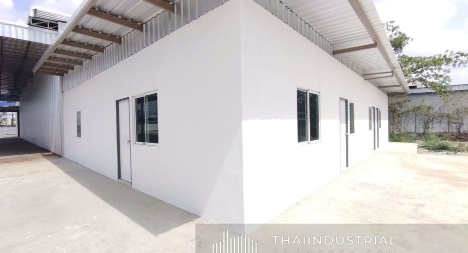 For rent warehouse in Ban Bueng, Chonburi