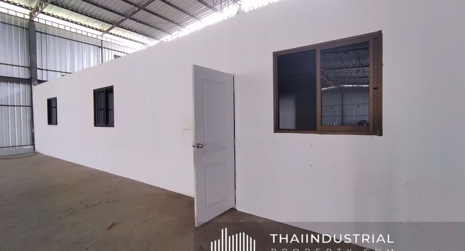 For rent warehouse in Ban Bueng, Chonburi