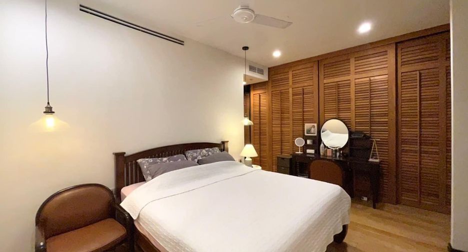 For sale 2 ベッドルーム condo in Watthana, Bangkok