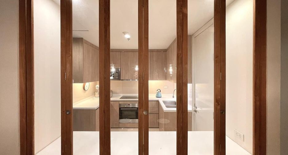 For sale 2 ベッドルーム condo in Watthana, Bangkok