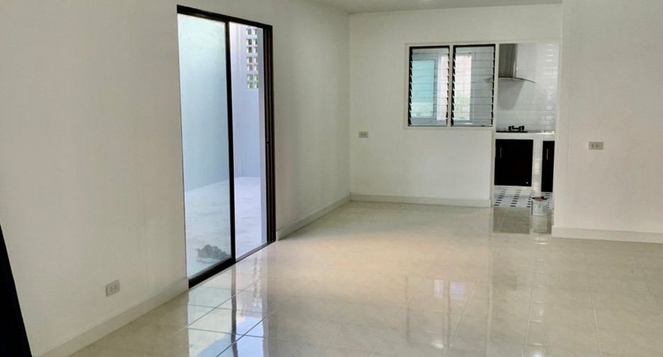 Аренда 3 спальни дом в Mueang Chon Buri, Чонбури