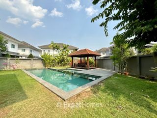 For sale 5 Beds villa in Hang Dong, Chiang Mai
