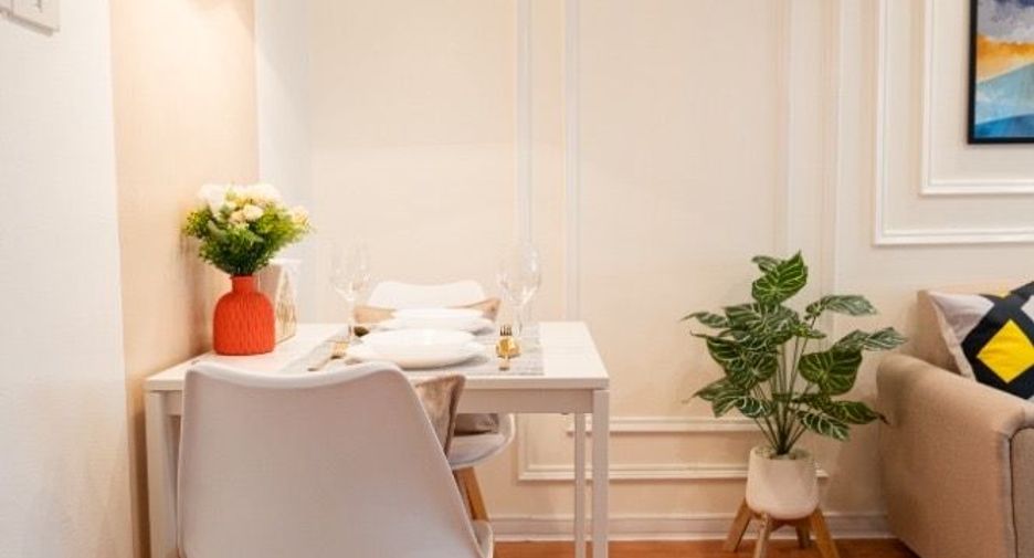 For sale 1 bed condo in Huai Khwang, Bangkok
