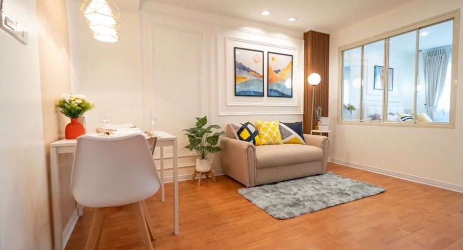 For sale 1 bed condo in Huai Khwang, Bangkok